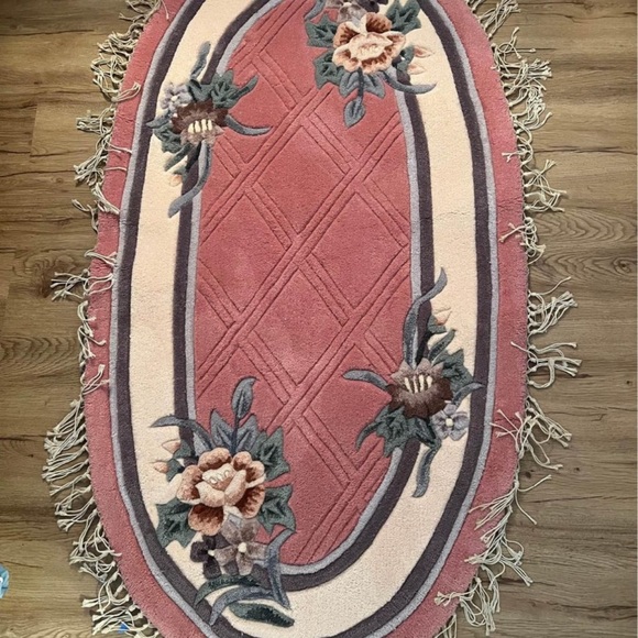 Oval pink rug 2pcs New